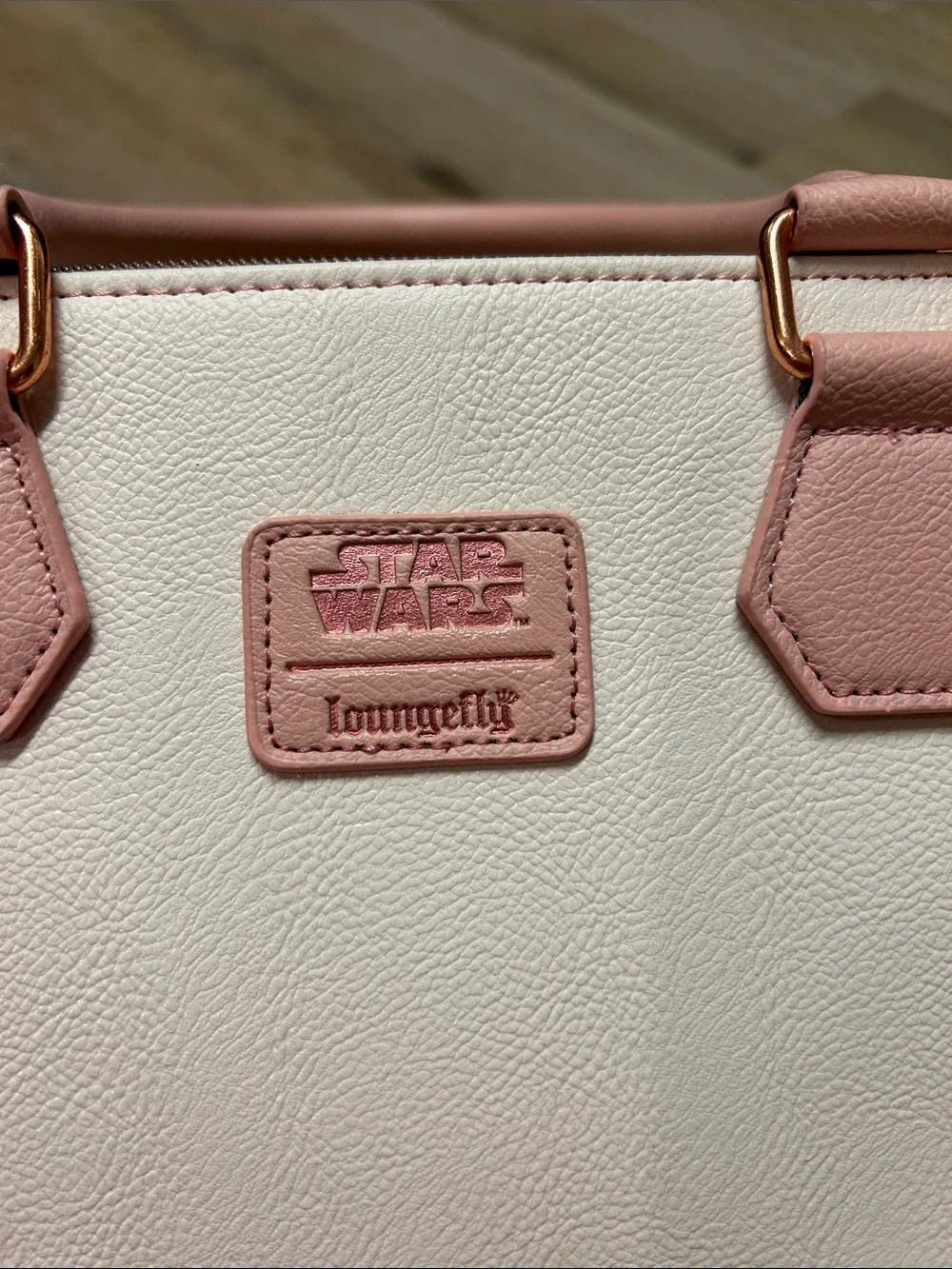 Loungefly Pink Princess Leia Purse - Picture 4 of 10